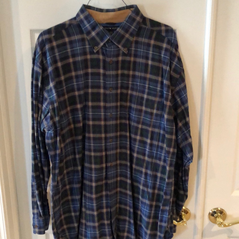 Tommy Hilfiger XL dress shirt
